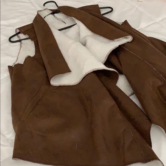 Vest - Picture 1 of 1